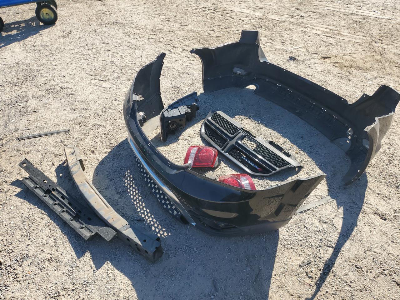 2019 Dodge Journey Crossroad VIN: 3C4PDCGB2KT738352 Lot: 70007395