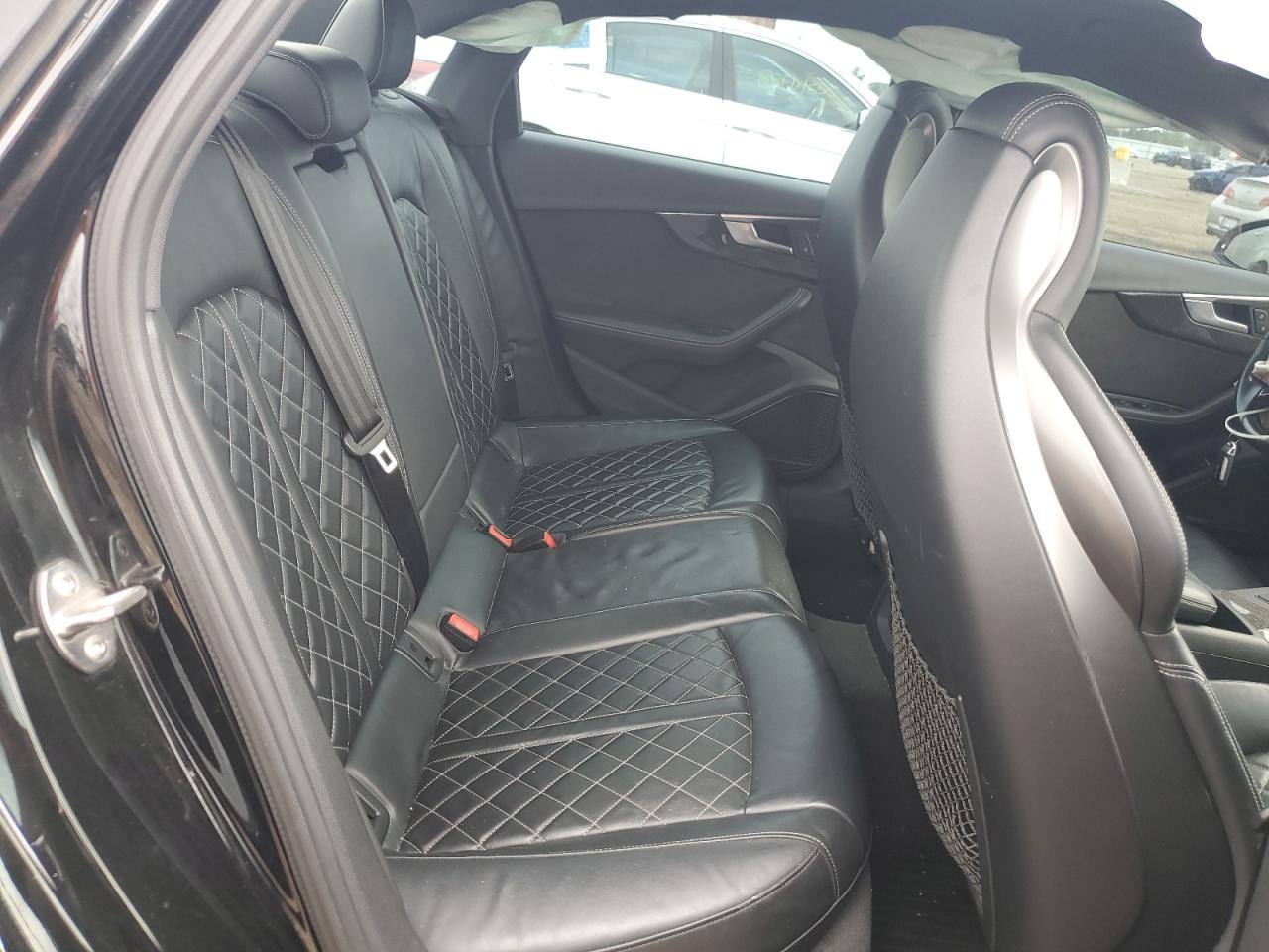 2018 Audi S4 Premium Plus VIN: WAUB4AF41JA002118 Lot: 68297745