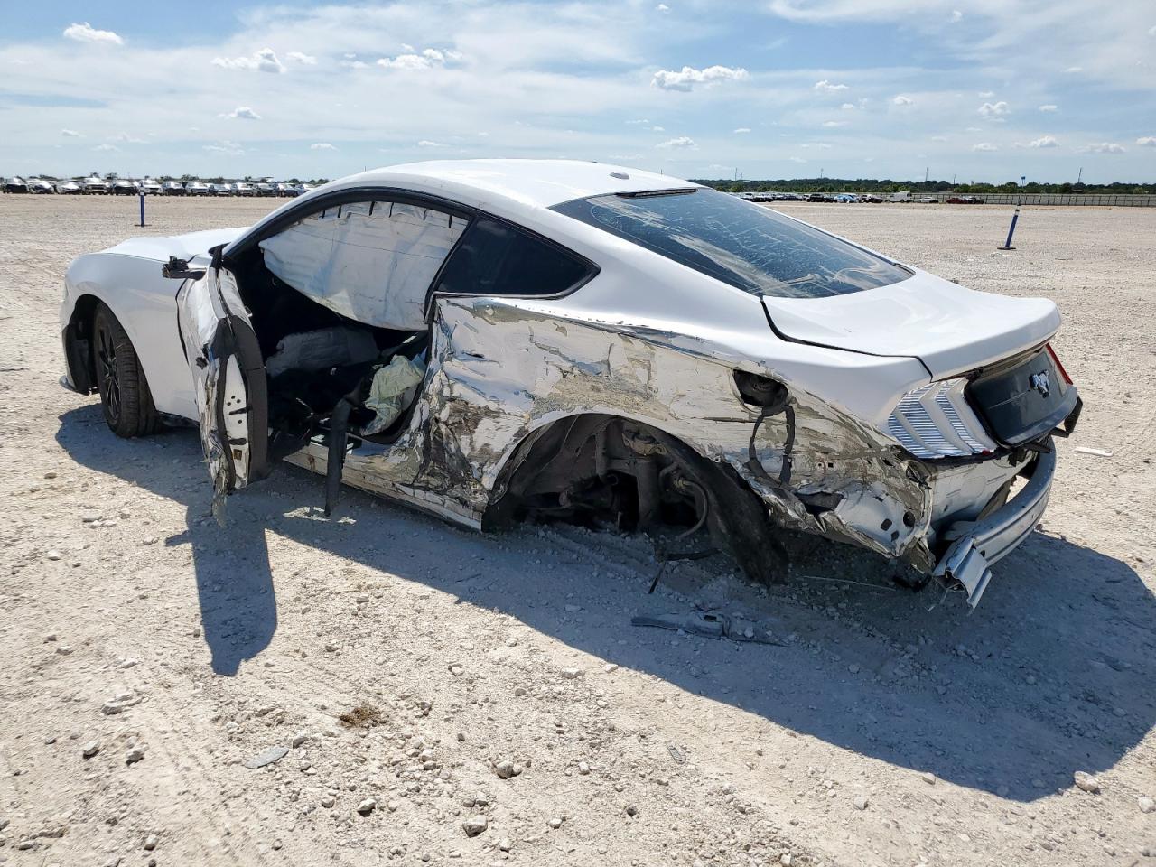 2019 Ford Mustang white null gas 1FA6P8TH2K5192524 photo #3
