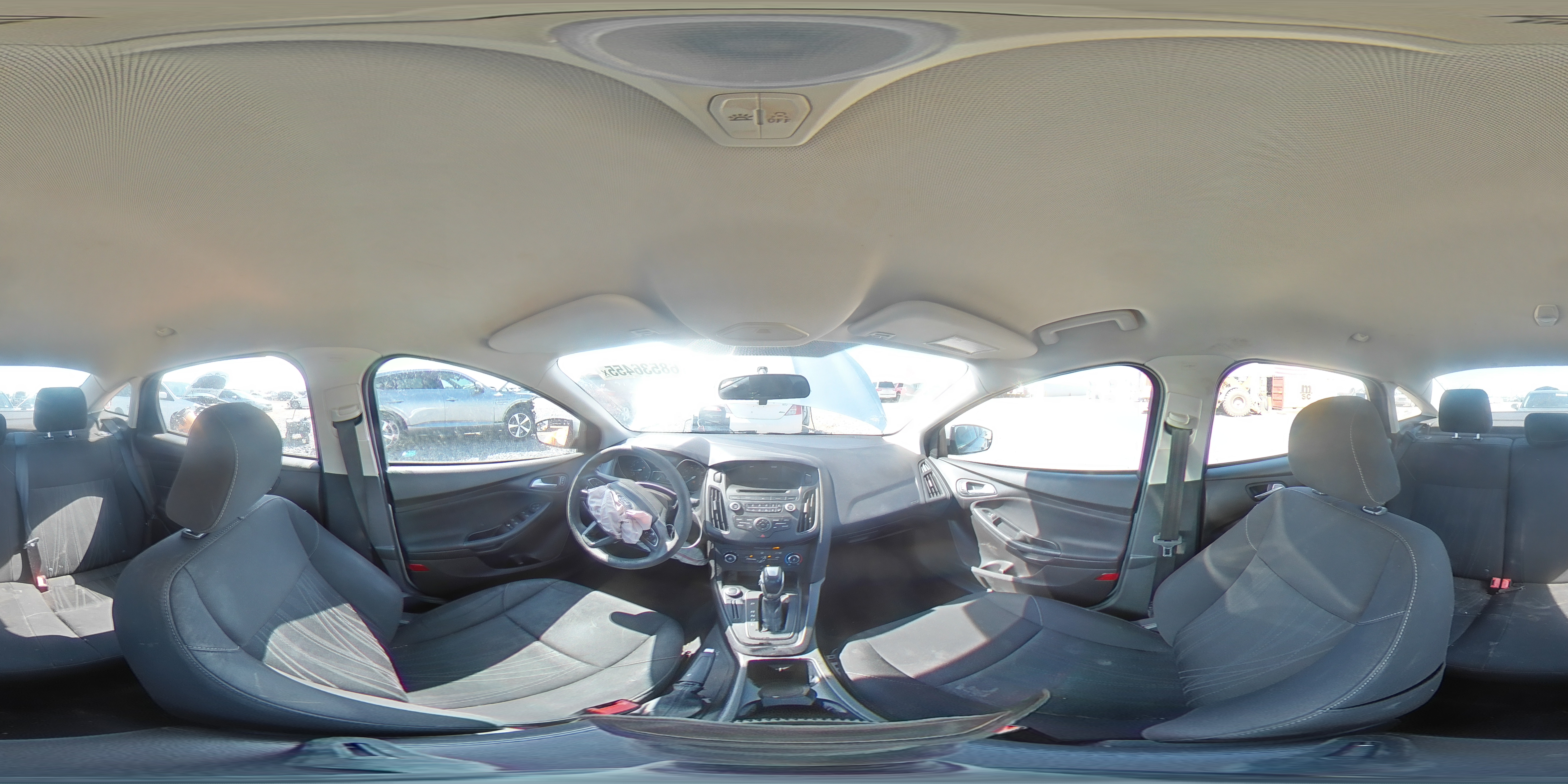 2016 Ford Focus Se VIN: 1FADP3F24GL391353 Lot: 68536455