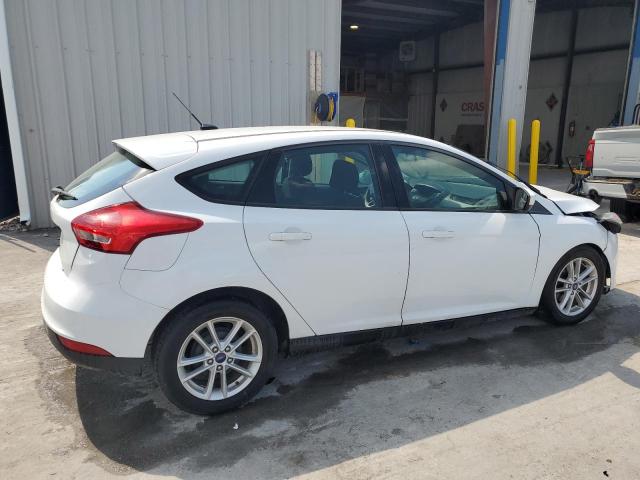  FORD FOCUS 2018 Белы