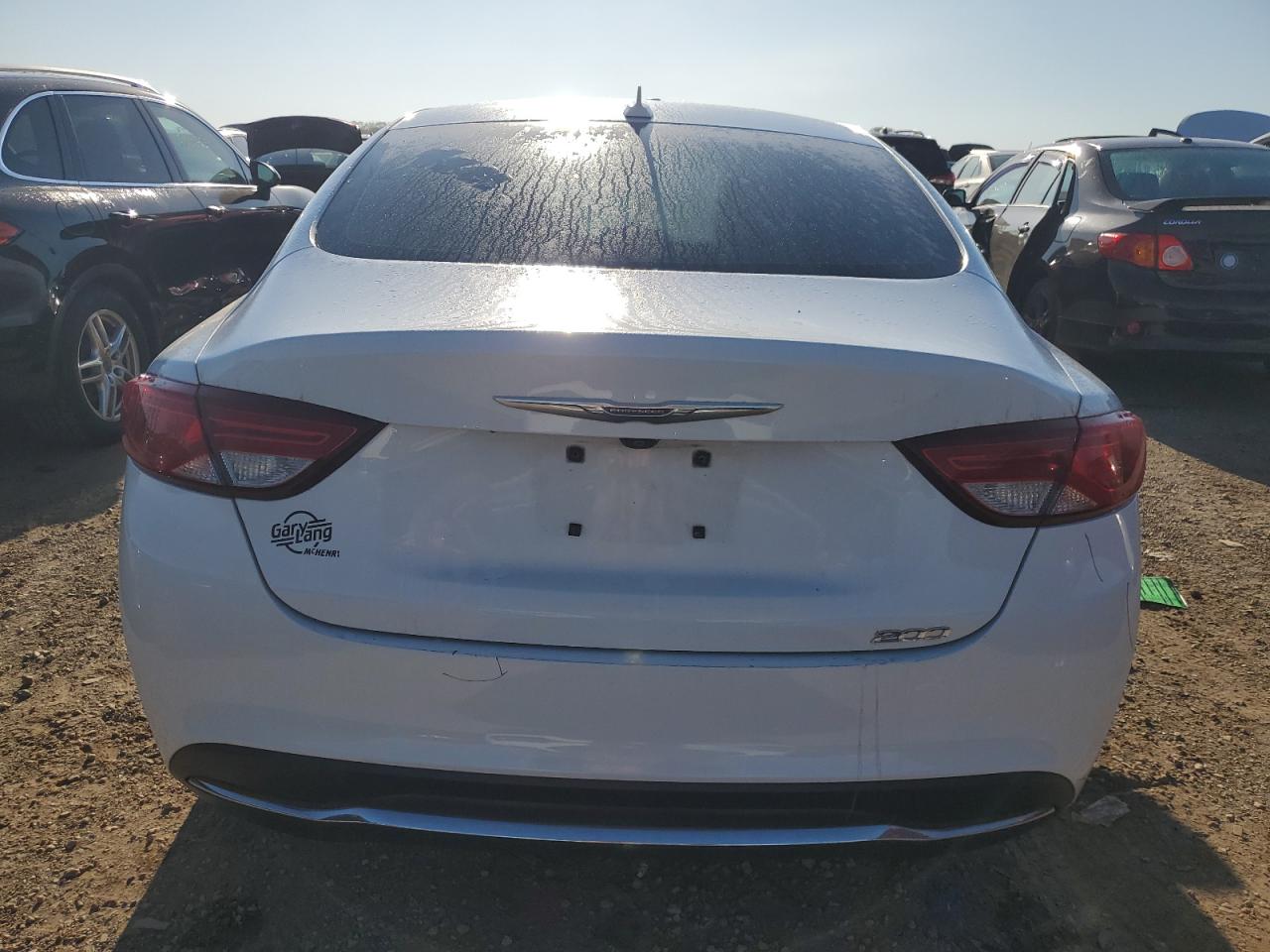 2015 Chrysler 200 Limited VIN: 1C3CCCAB5FN600731 Lot: 70011925