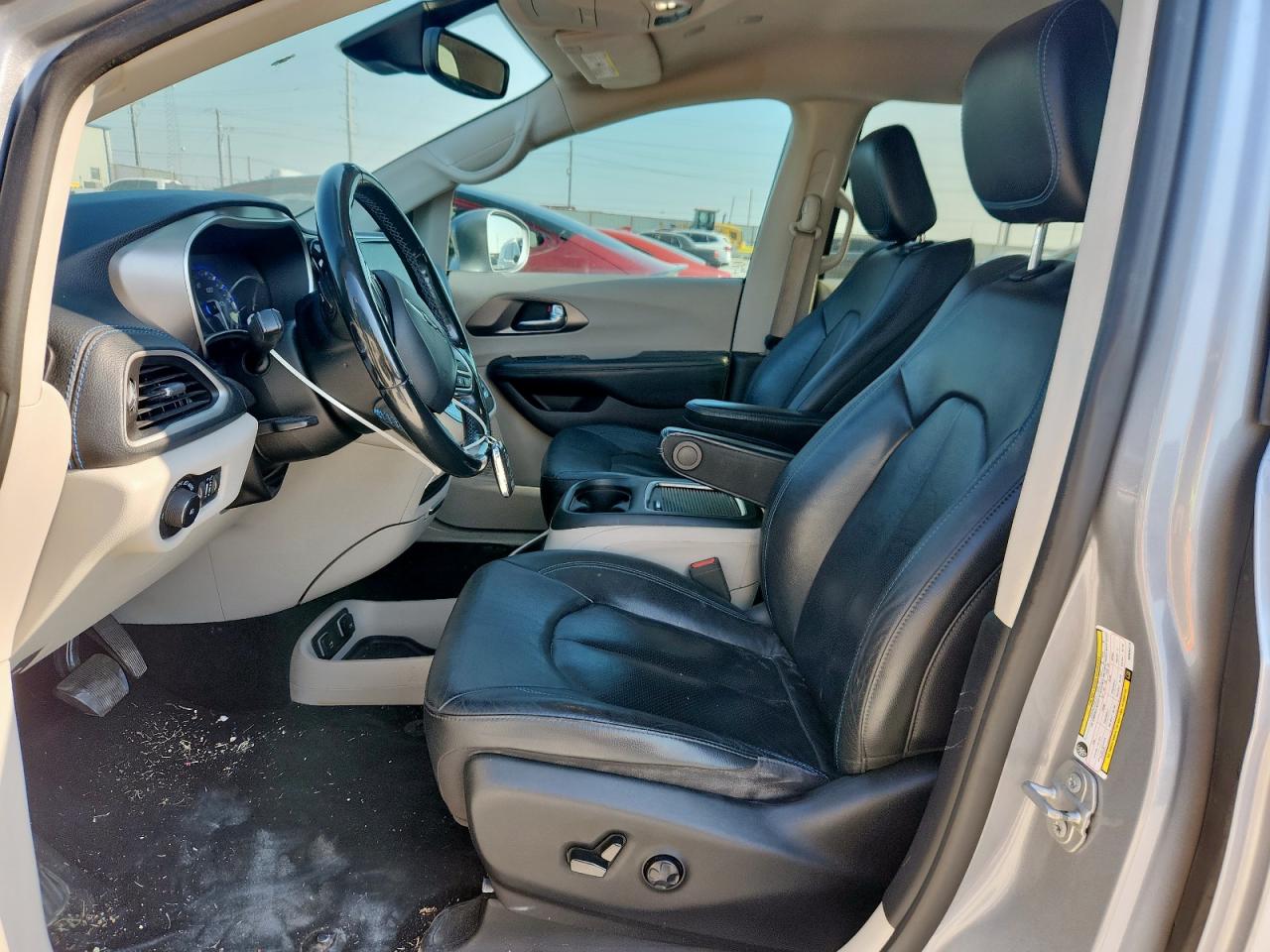 2021 Chrysler Pacifica Touring L VIN: 2C4RC1BG4MR534273 Lot: 67629645