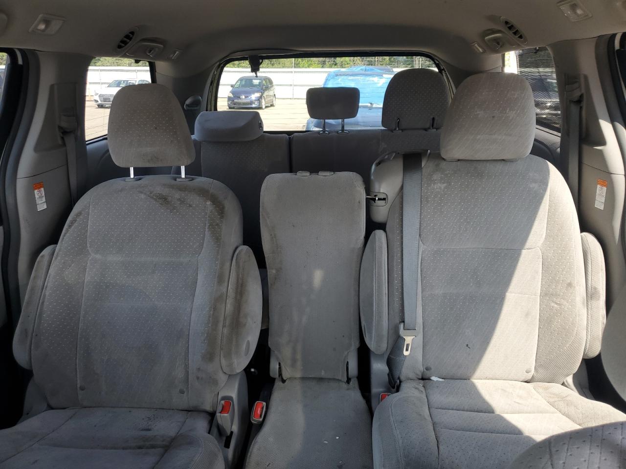 2019 Toyota Sienna Le VIN: 5TDKZ3DC1KS983095 Lot: 67254915
