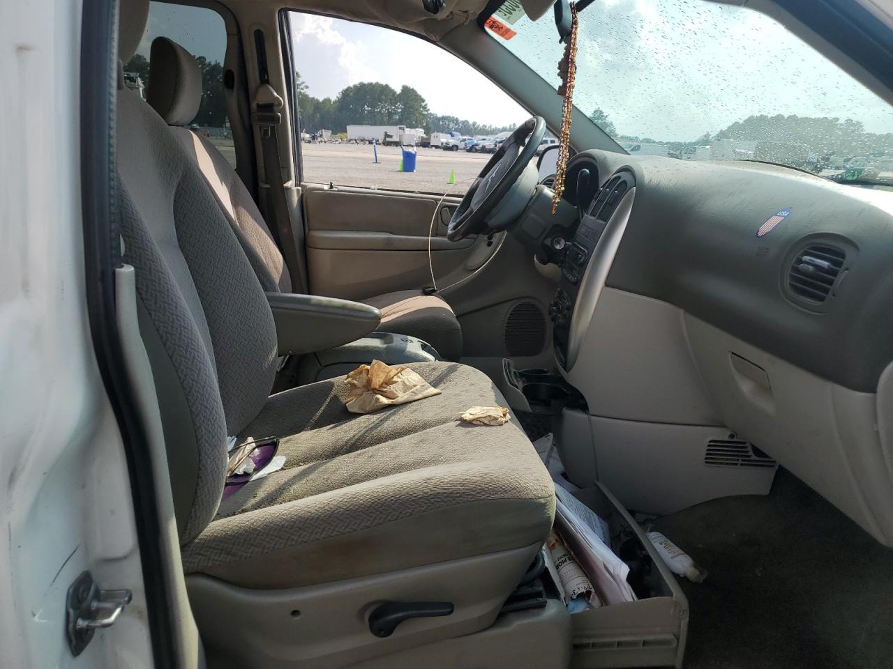 2007 Chrysler Town & Country Touring VIN: 2A4GP54LX7R259181 Lot: 69270655