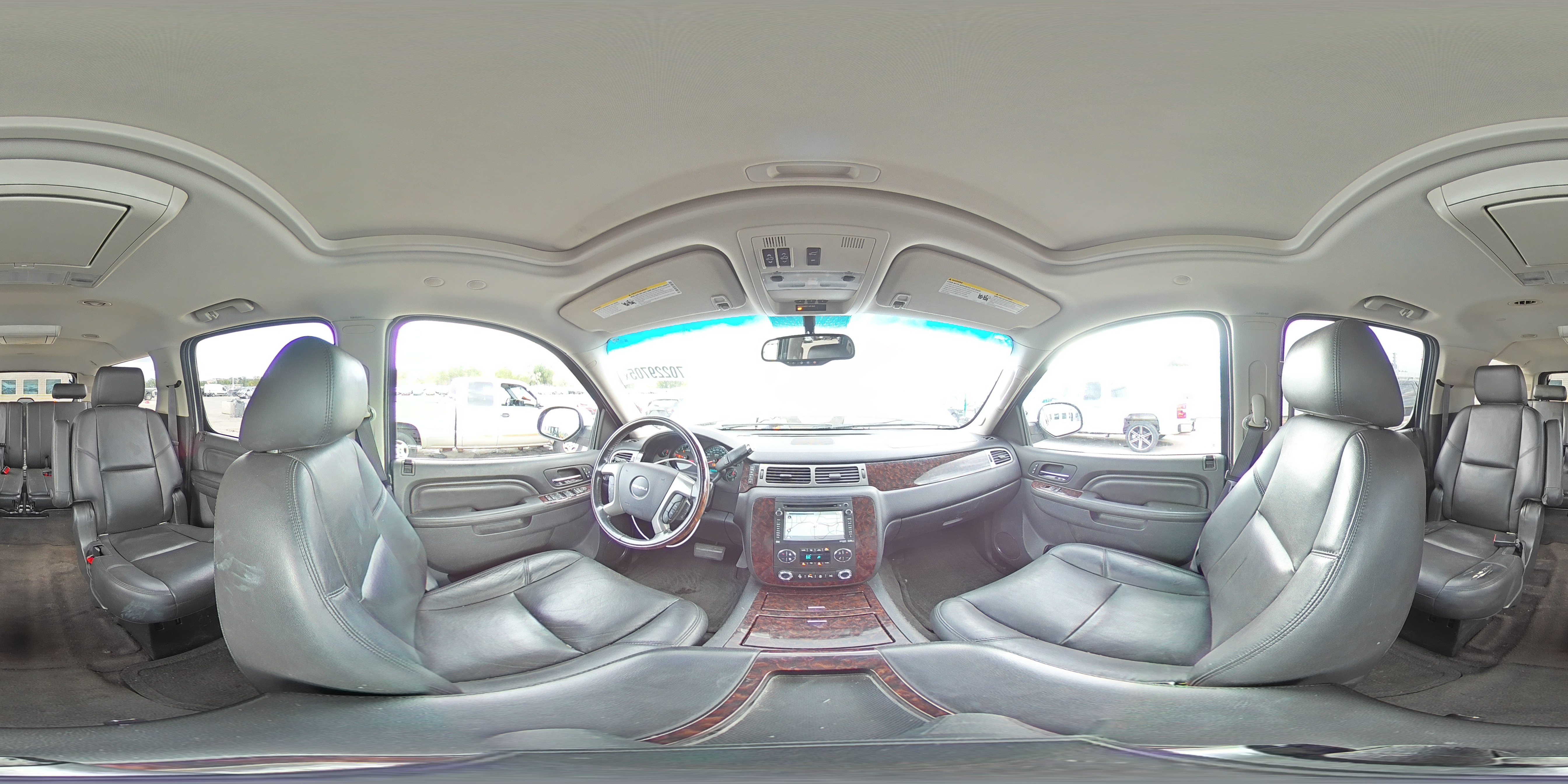 2014 GMC Yukon Xl Denali VIN: 1GKS2MEF0ER184631 Lot: 70229705