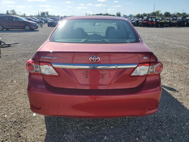  TOYOTA COROLLA 2013 Czerwony