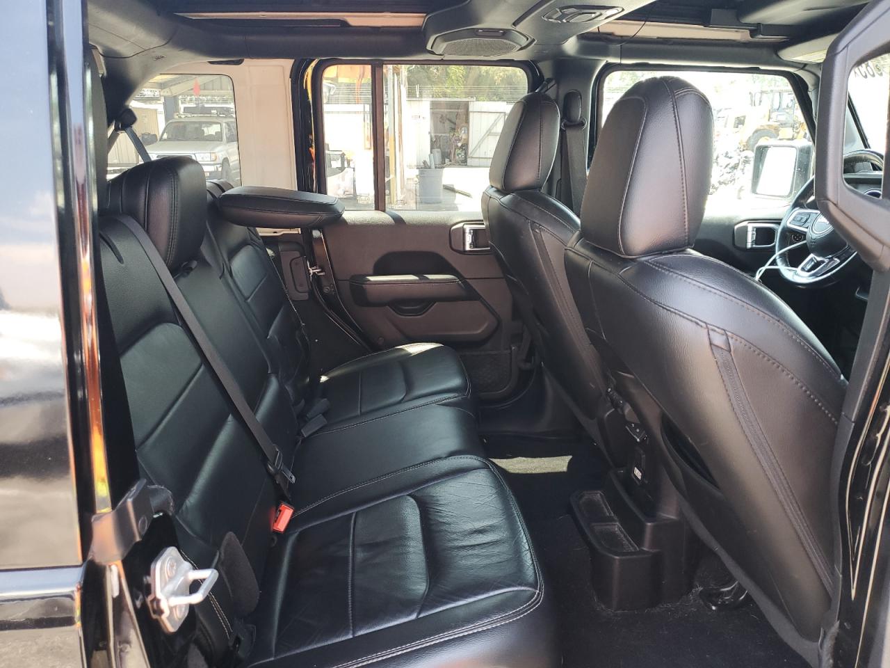 2019 Jeep Wrangler Unlimited Sahara VIN: 1C4HJXEN6KW691337 Lot: 66859385