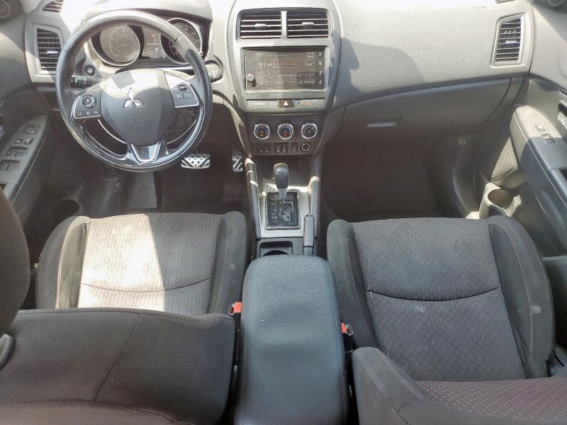  MITSUBISHI OUTLANDER 2019 Красный