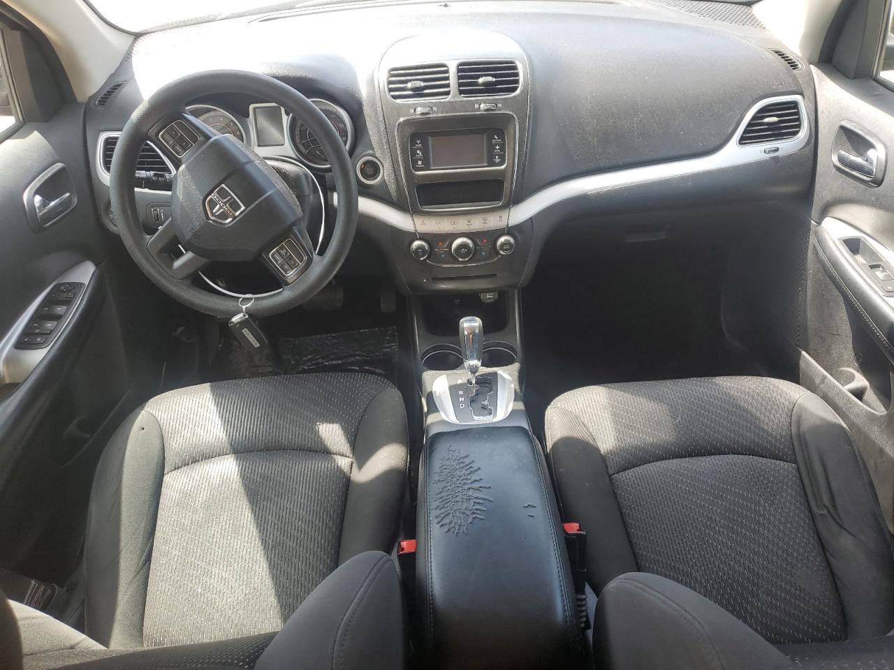 2018 Dodge Journey Se VIN: 3C4PDCABXJT498393 Lot: 70257785