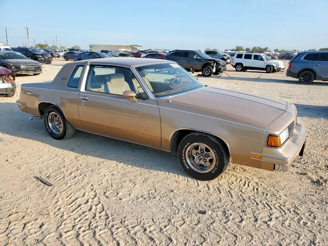 1987 Oldsmobile Cutlass Supreme VIN: 1G3GR11A1HP325003 Lot: 69469625