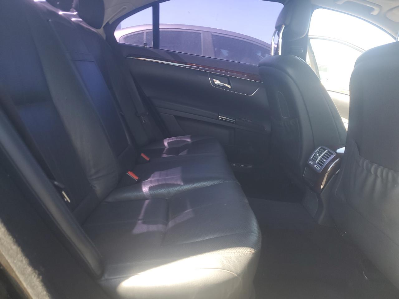 2009 Mercedes-Benz S 550 VIN: WDDNG71X29A281673 Lot: 69708365