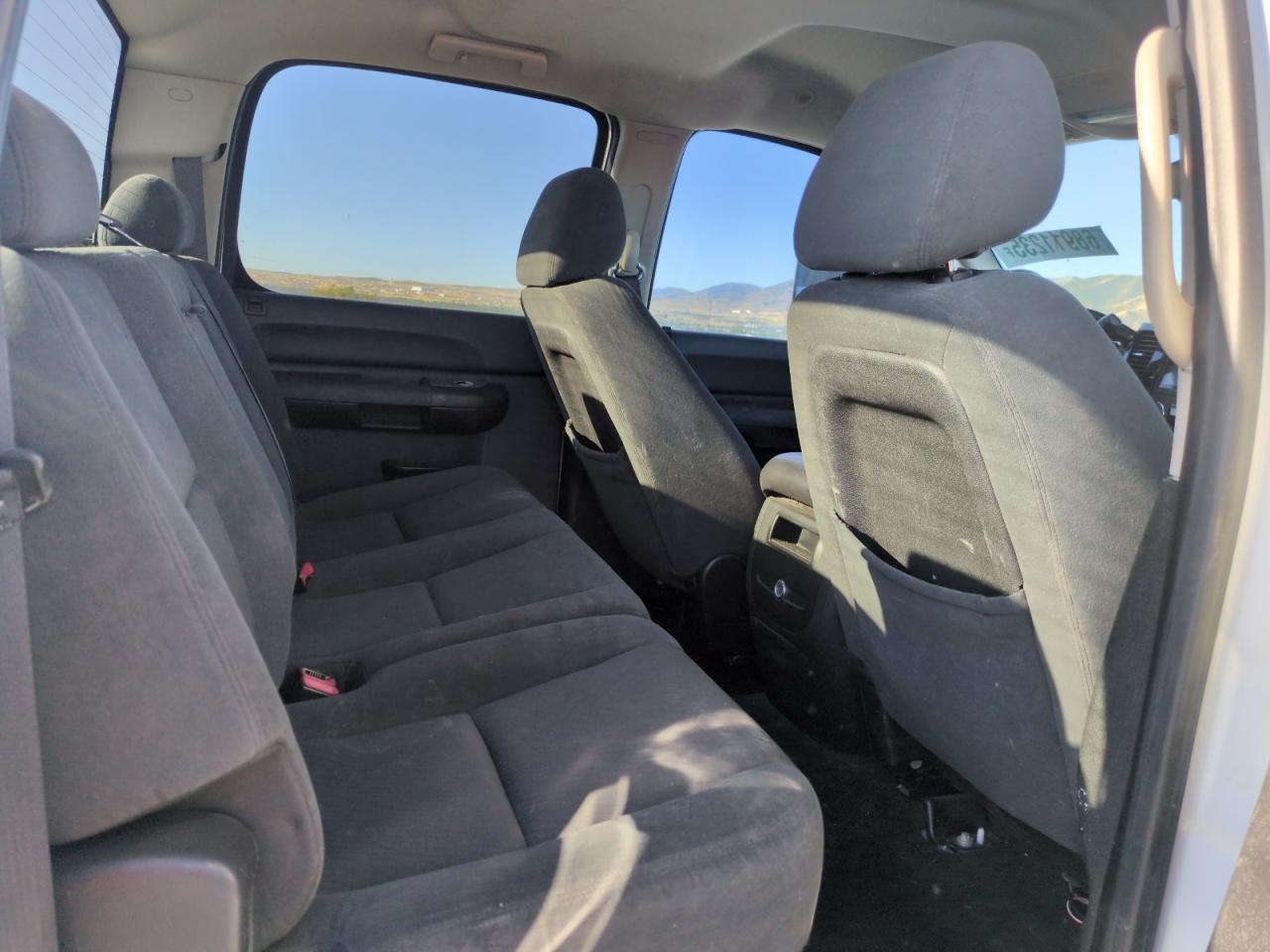 2008 GMC Sierra C2500 Heavy Duty VIN: 1GTHC23688F212336 Lot: 68911235