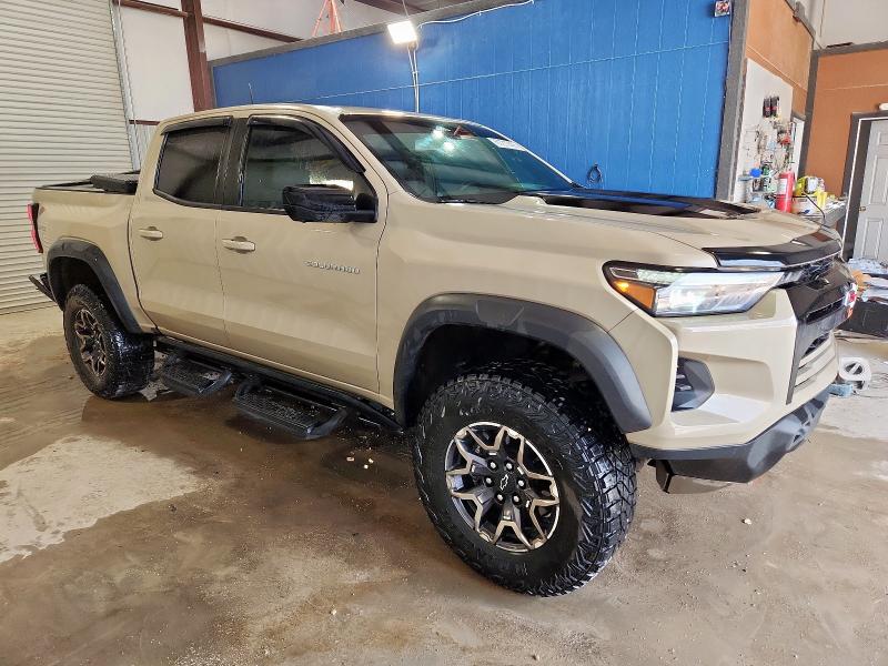 CHEVROLET COLORADO 2024 tan