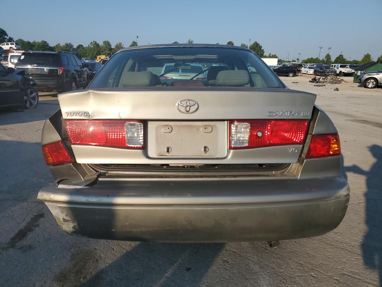 2001 Toyota Camry Le VIN: JT2BF28K210297386 Lot: 68504075