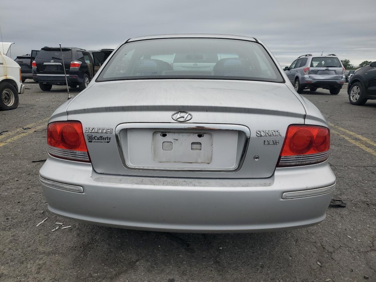 2002 Hyundai Sonata Gls VIN: KMHWF35H32A644979 Lot: 69031885