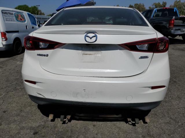  MAZDA 3 2018 Белы