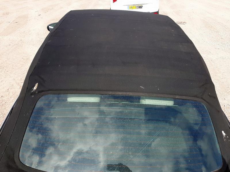 2011 VOLKSWAGEN GOLF SE