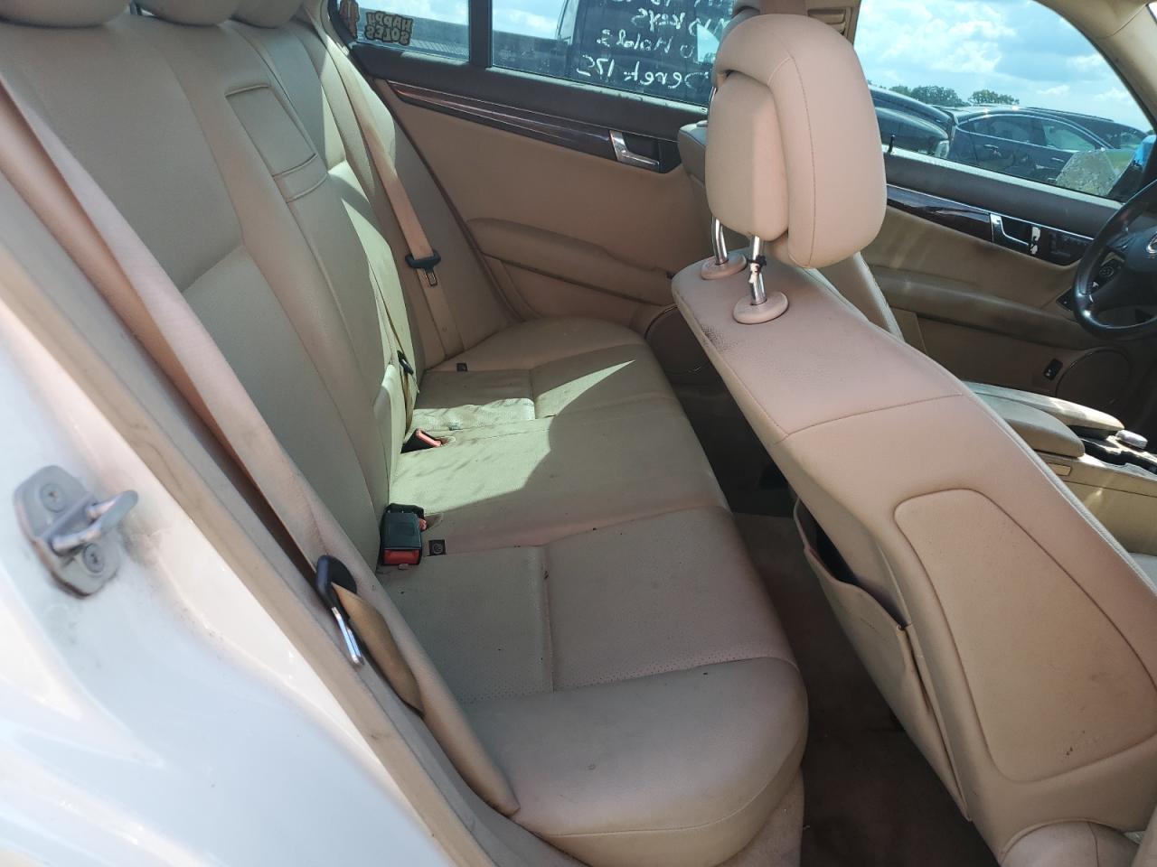 2010 Mercedes-Benz C 300 VIN: WDDGF5EB8AR094846 Lot: 67850085