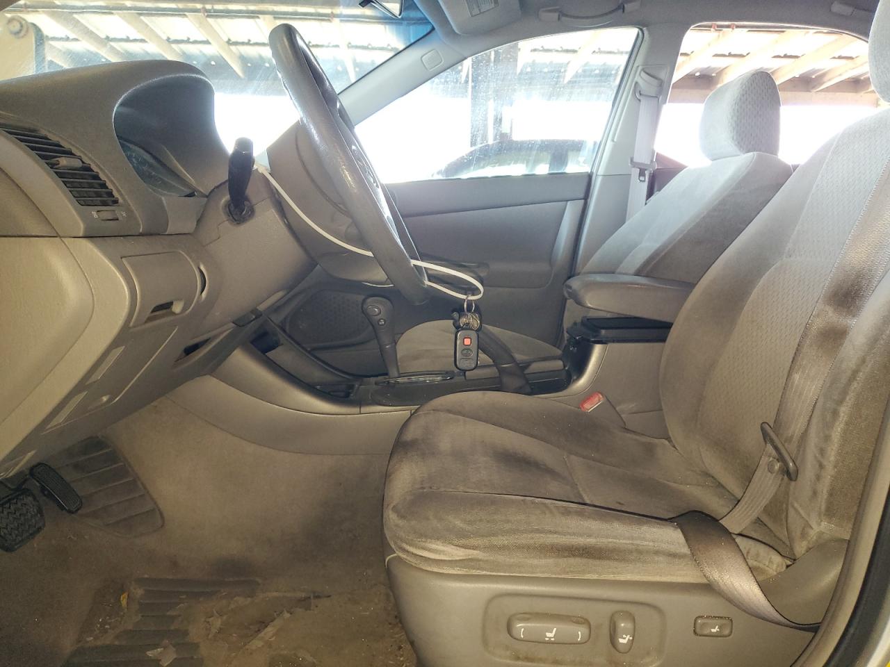 2004 Toyota Camry Le VIN: 4T1BE30K54U336413 Lot: 68397315