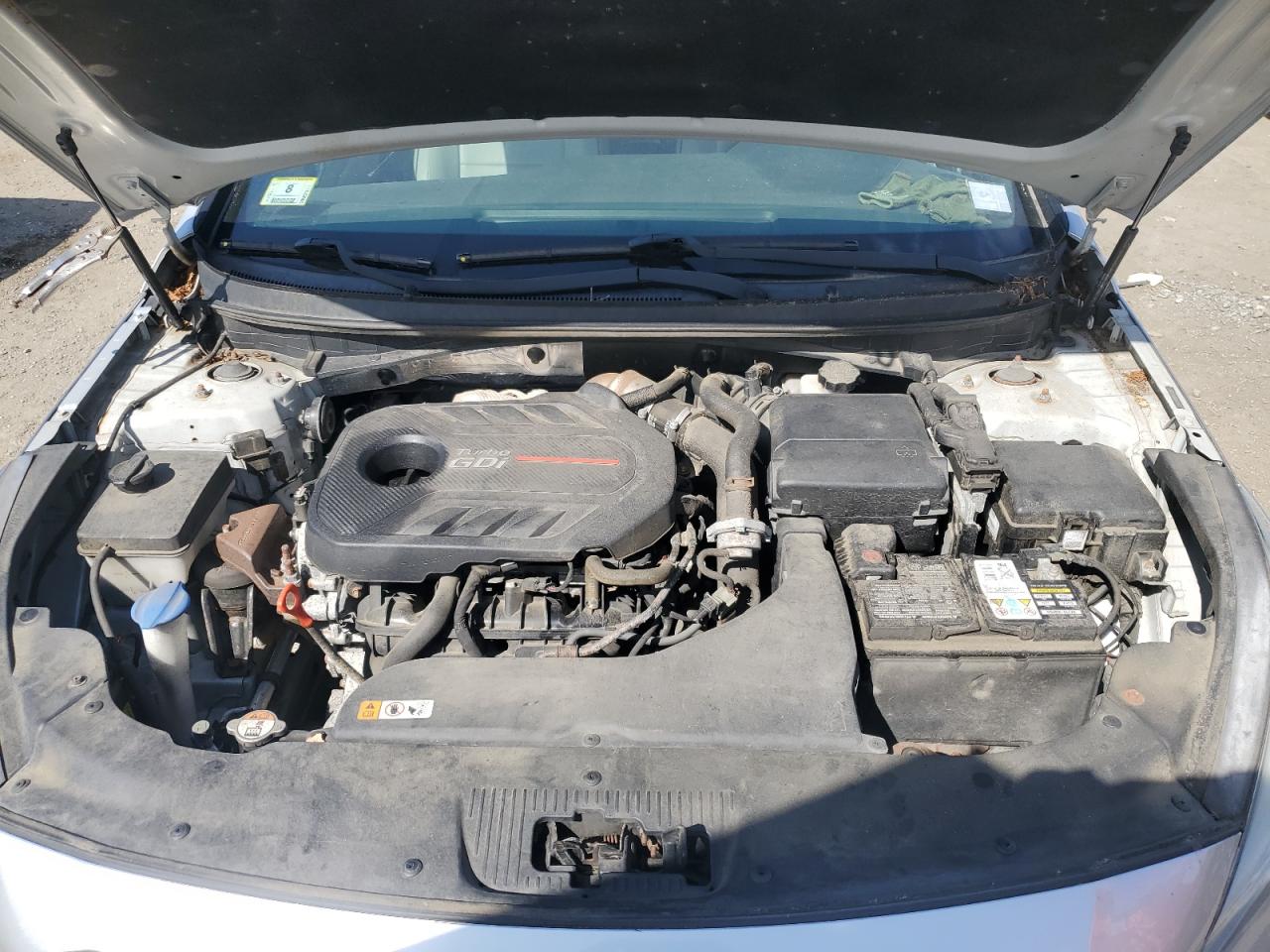2015 Hyundai Sonata Sport VIN: 5NPE34AB8FH079546 Lot: 70514645