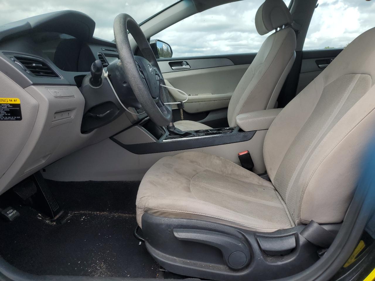 2016 Hyundai Sonata Se VIN: 5NPE24AF7GH283102 Lot: 70544425