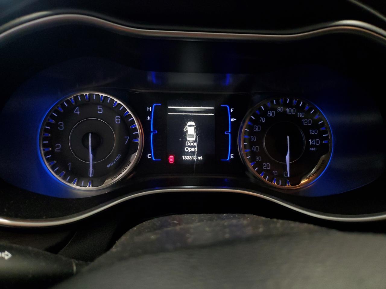 2016 Chrysler 200 Limited VIN: 1C3CCCAB9GN126607 Lot: 70059235