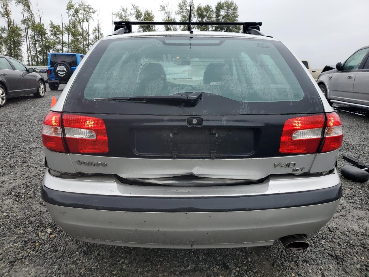 2001 Volvo V40 1.9T VIN: YV1VW29551F673308 Lot: 67592005