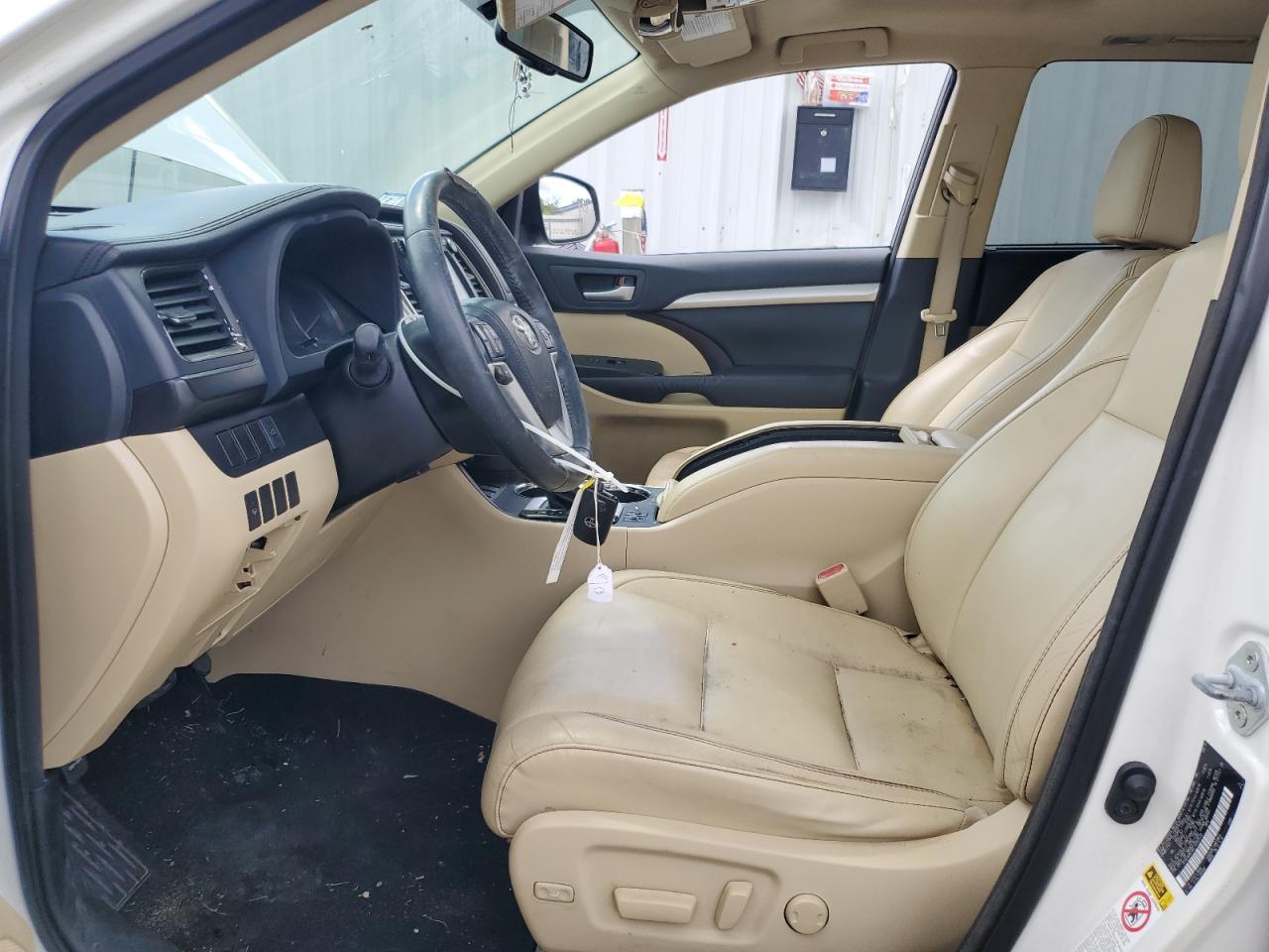 2015 Toyota Highlander Xle VIN: 5TDJKRFH6FS092530 Lot: 69456385