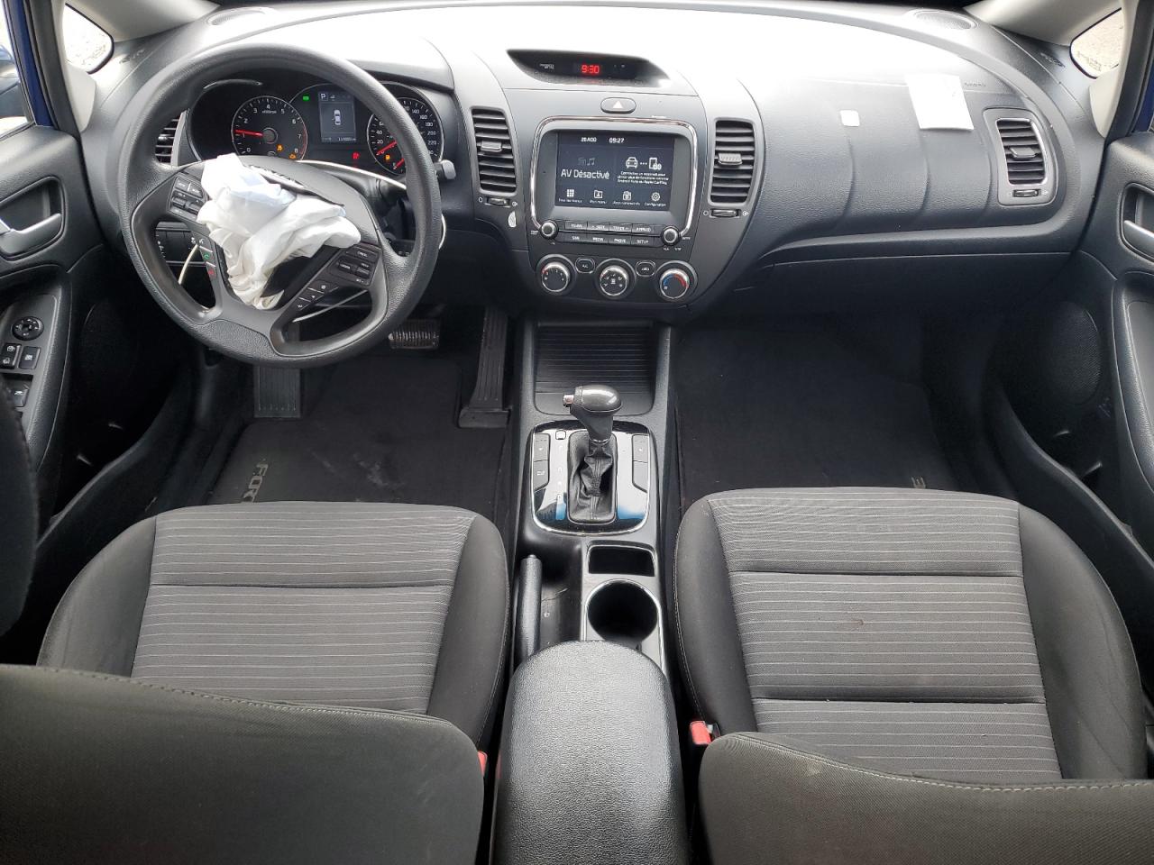 2018 Kia Forte Lx VIN: 3KPFL4A76JE215685 Lot: 66266135