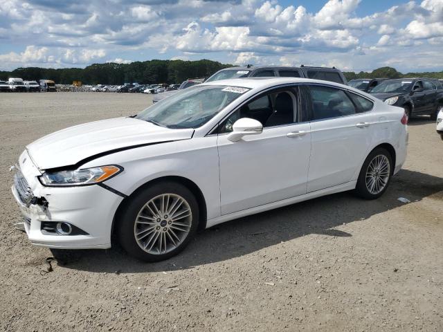 Седаны FORD FUSION 2016 Белы