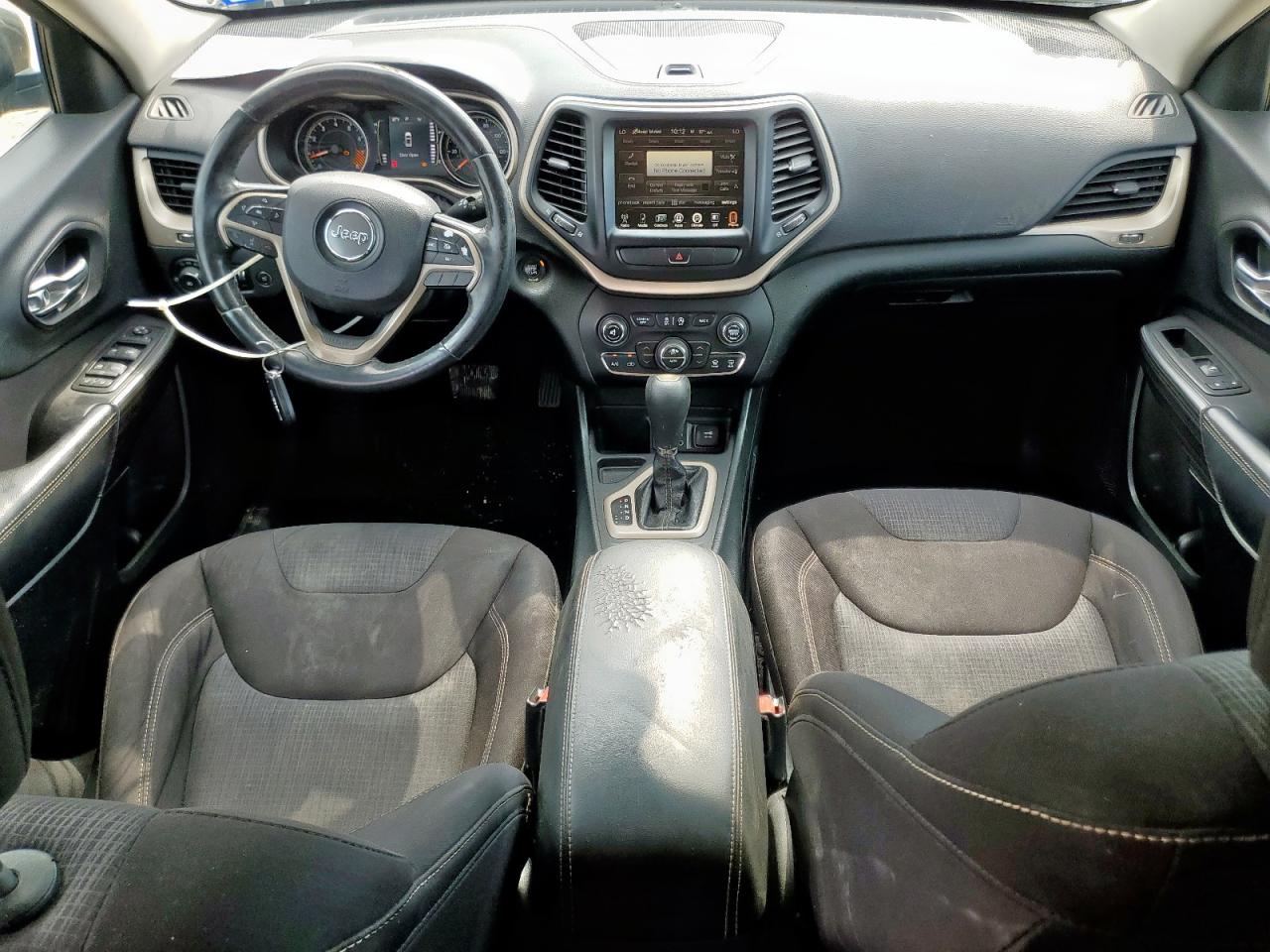 2015 Jeep Cherokee Latitude VIN: 1C4PJLCS1FW596574 Lot: 69290085