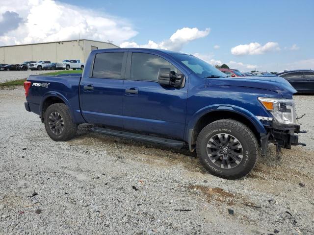  NISSAN TITAN 2019 Синий