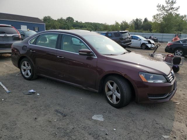  VOLKSWAGEN PASSAT 2013 Maroon