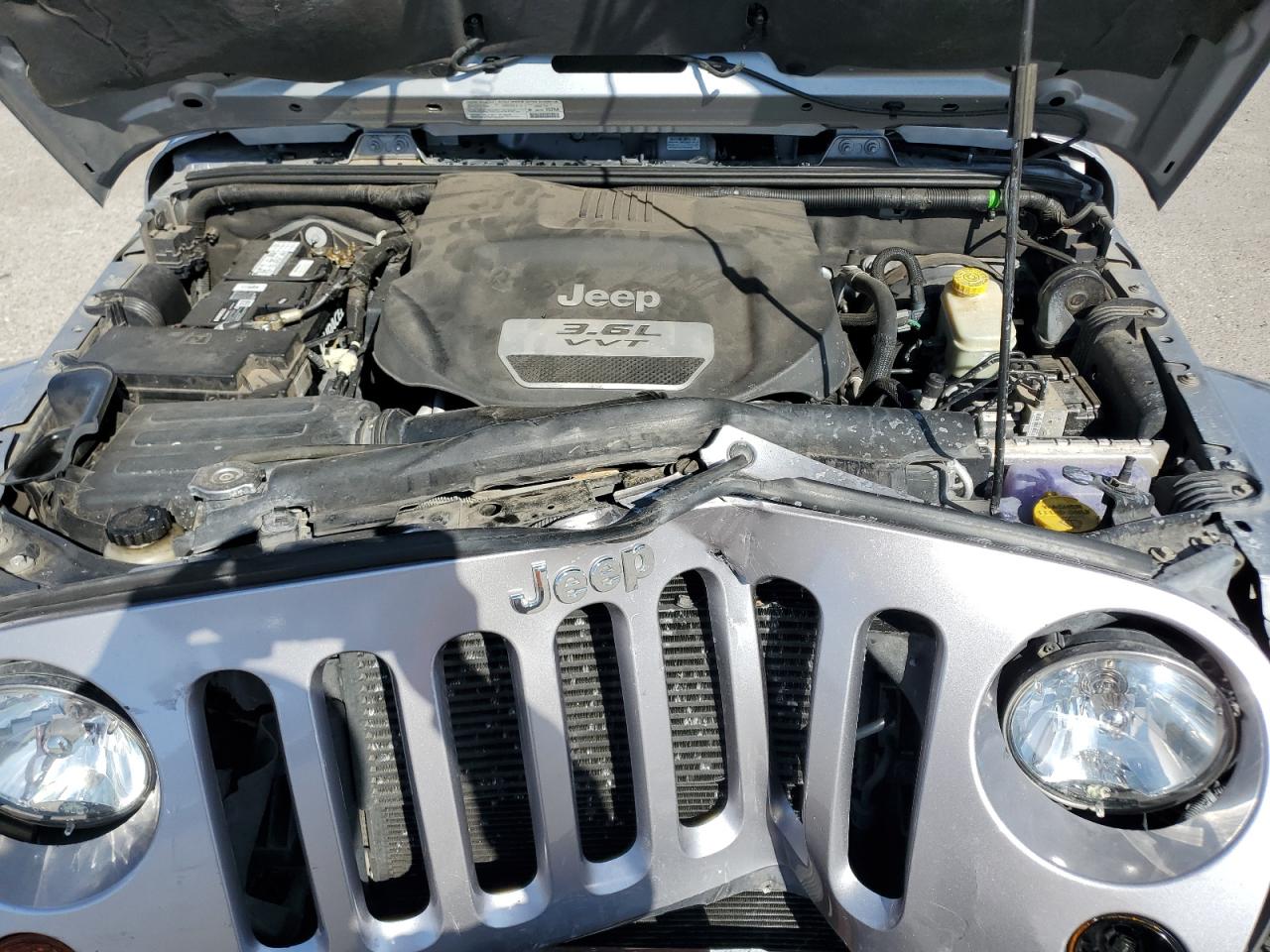 2013 Jeep Wrangler Rubicon VIN: 1C4HJWCG1DL698196 Lot: 67833675