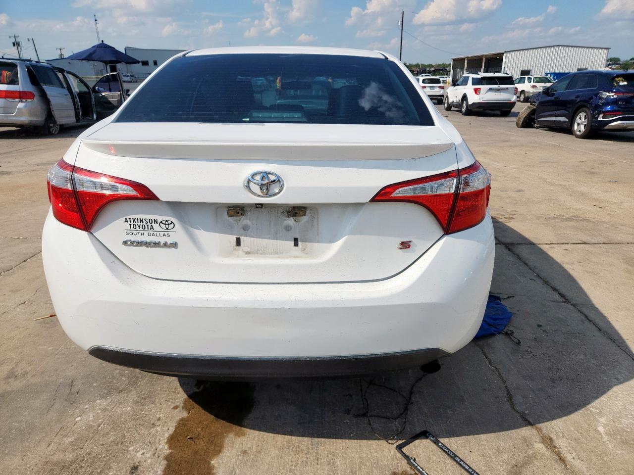 2015 Toyota Corolla L VIN: 5YFBURHE5FP292082 Lot: 69744805