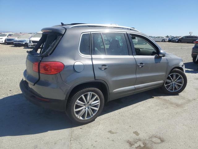  VOLKSWAGEN TIGUAN 2016 Szary