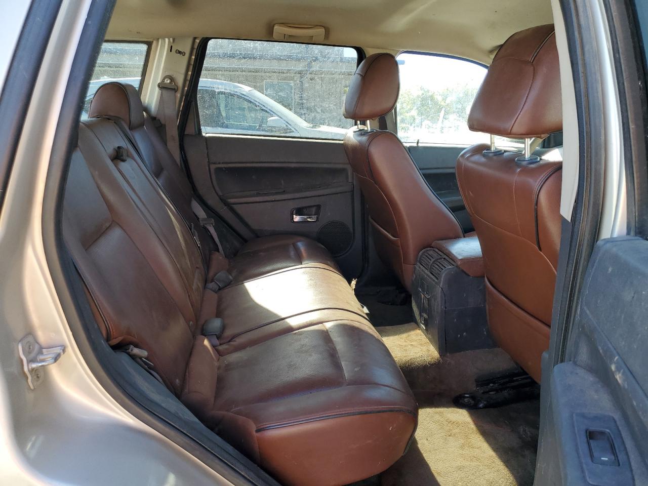 2008 Jeep Grand Cherokee Laredo VIN: 1J8HR48N58C206367 Lot: 68304935