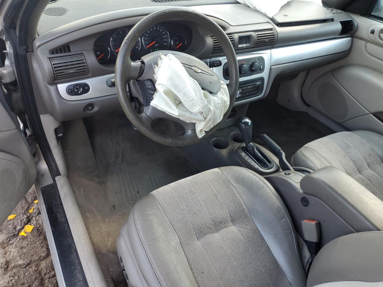 2005 Chrysler Sebring Touring VIN: 1C3EL55R85N552751 Lot: 70353615