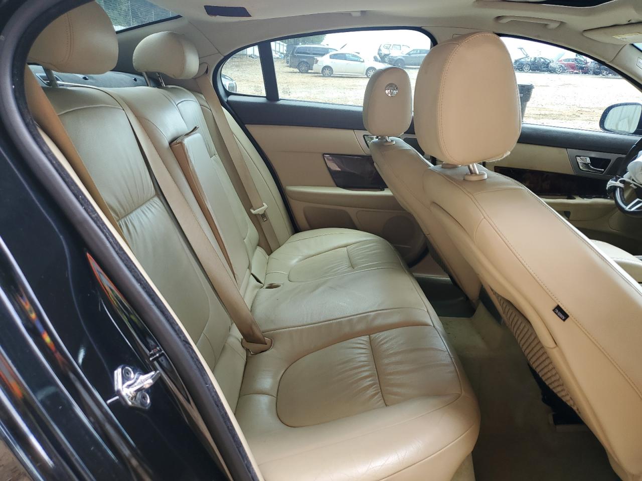 2011 Jaguar Xf VIN: SAJWA0FBXBLR92795 Lot: 68378565