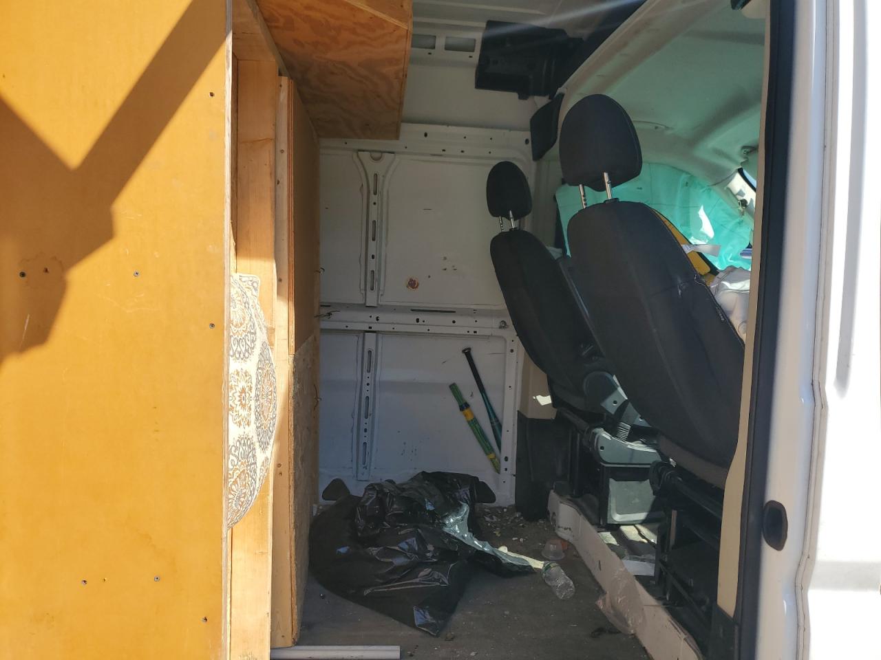 2021 Ram Promaster 2500 2500 High VIN: 3C6LRVDG3ME570294 Lot: 70550785