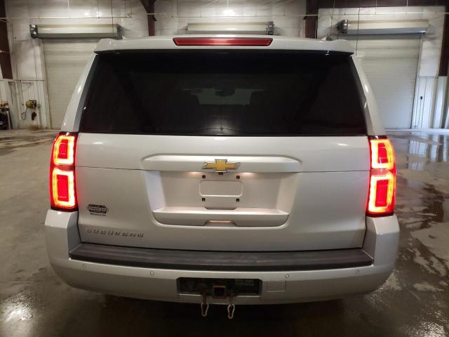  CHEVROLET SUBURBAN 2017 Серебристый