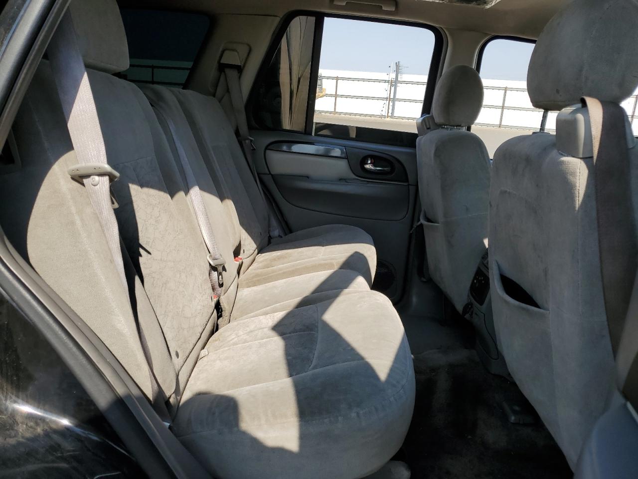 2006 GMC Envoy VIN: 1GKDS13S262170425 Lot: 71032095