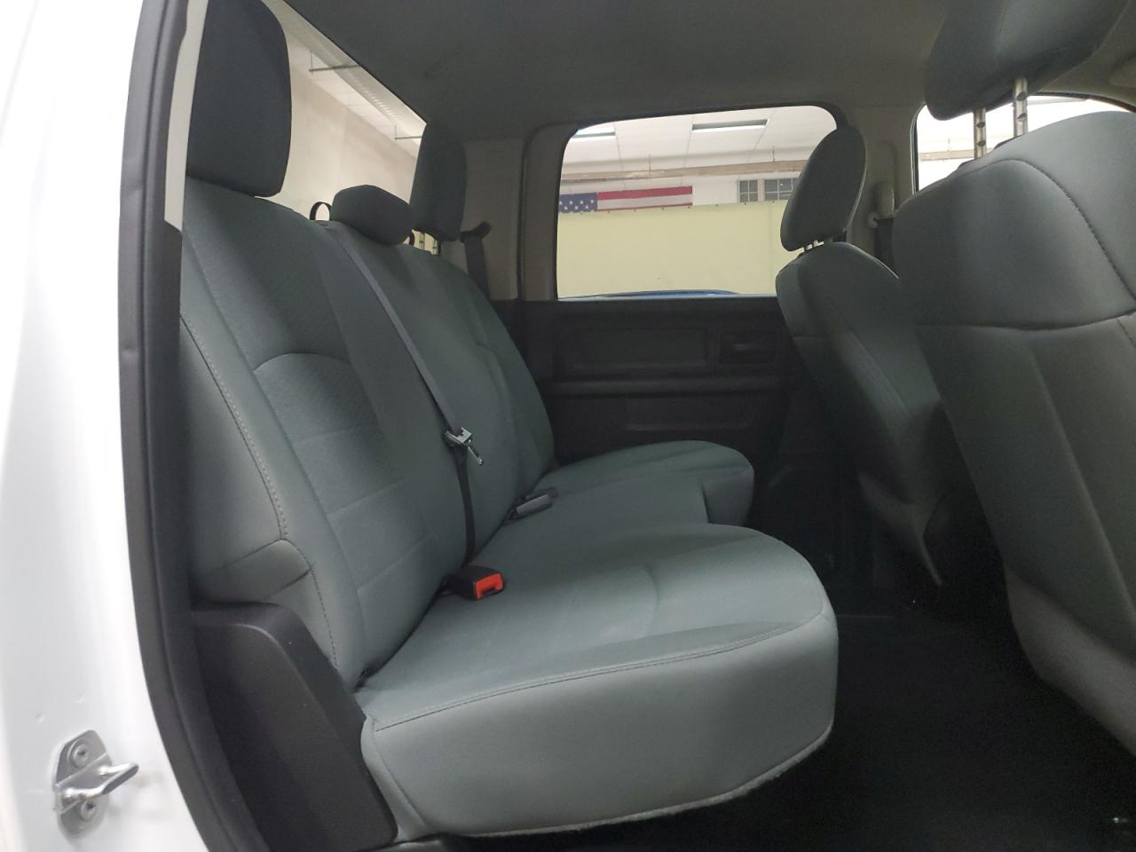 1C6RR7KG3FS711552 2015 Ram 1500 St