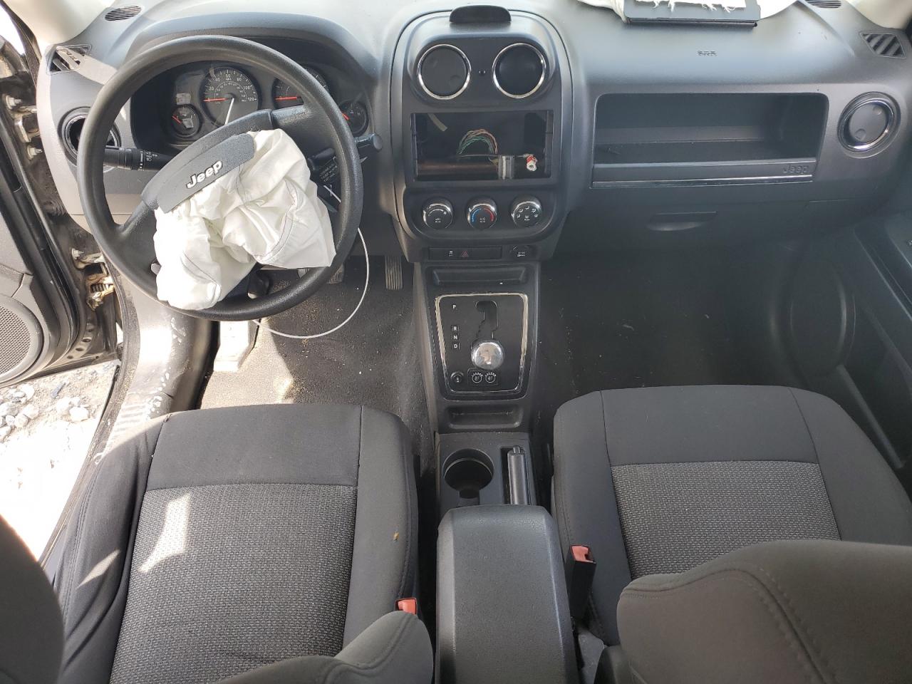 2010 Jeep Patriot Sport VIN: 1J4NT2GB5AD660376 Lot: 70453535