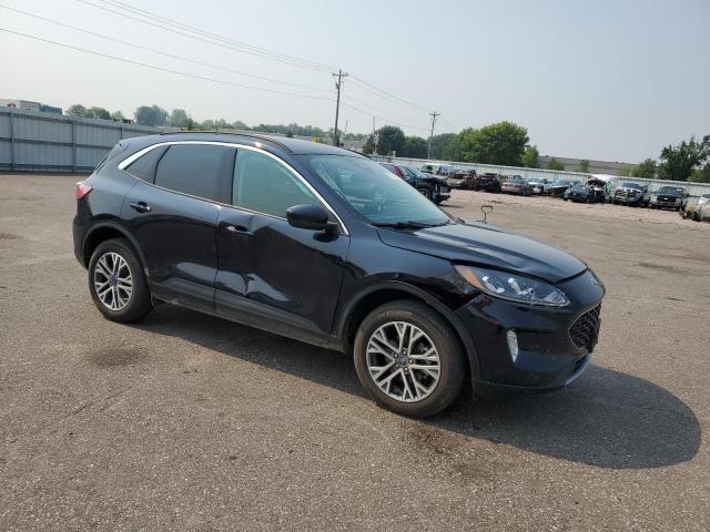 FORD ESCAPE 2021 Черный