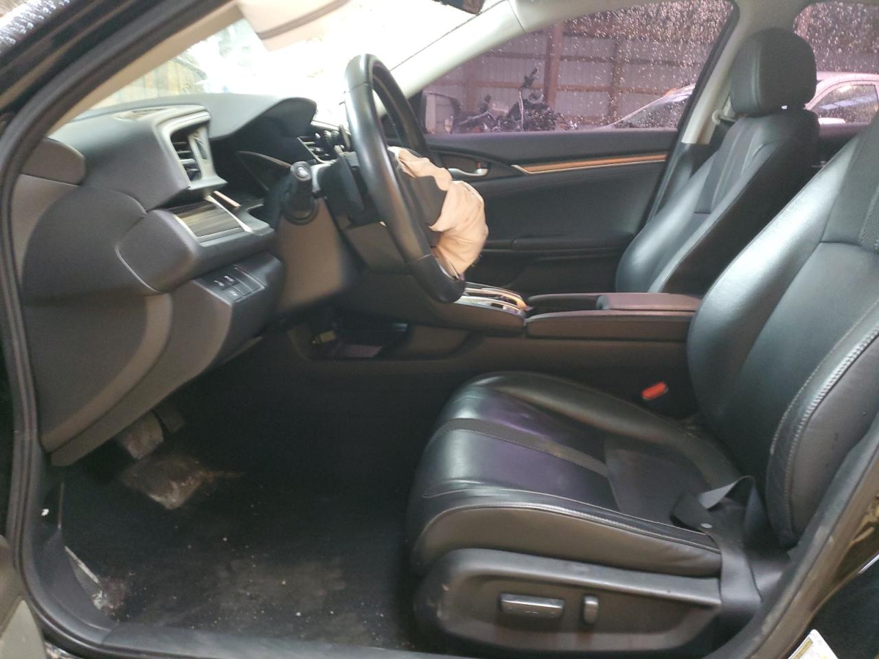 2019 Honda Civic Touring VIN: 2HGFC1F96KH105543 Lot: 70206105