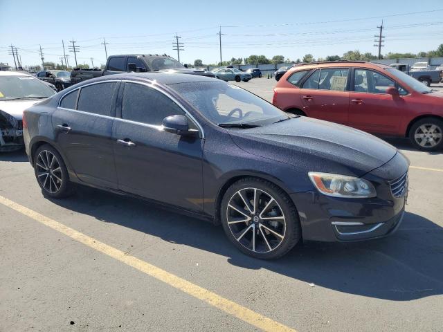  VOLVO S60 2016 Синий