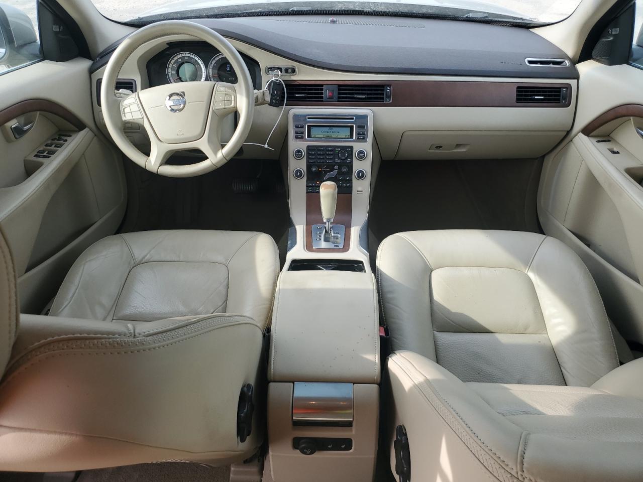 2011 Volvo Xc70 3.2 VIN: YV4952BL9B1114715 Lot: 70093205