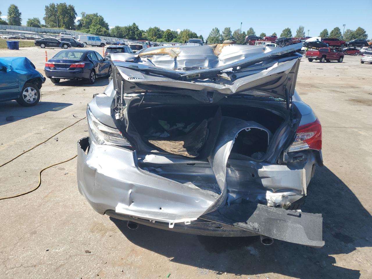 2014 Chrysler 200 Limited VIN: 1C3CCBCGXEN135607 Lot: 70130735